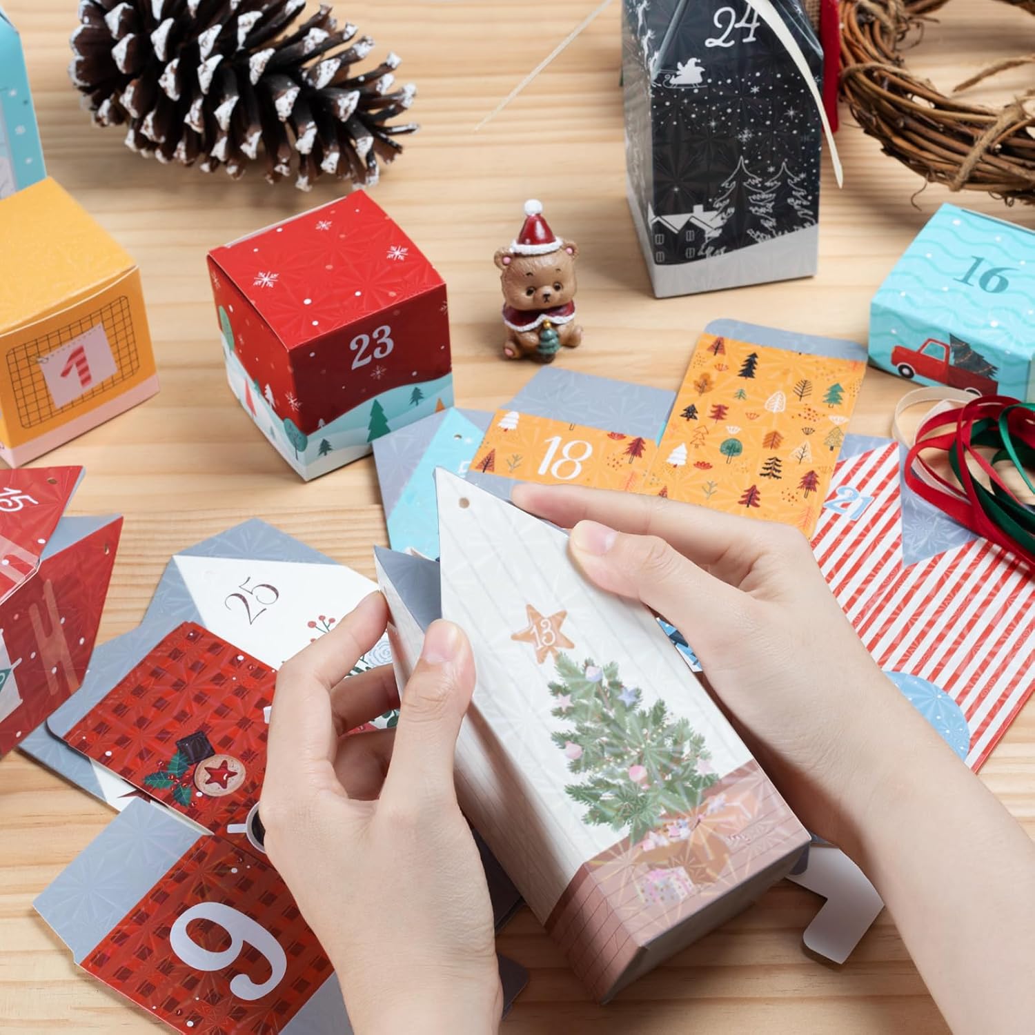 Adventskalender om Zelf te Vullen – 25 Genummerde Dozen met 25 Motieven | DIY Adventskalender 2025