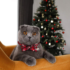 Set van 2 Kerst Kattenhalsbanden met Strik & Bel – Verstelbare Halsbanden met Kerstruitjes voor Katten, Kittens & Puppy’s